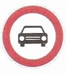 B 3a - Zákaz vjezdu všech motorových vozidel s výjimkou motocyklů bez postranního vozíku